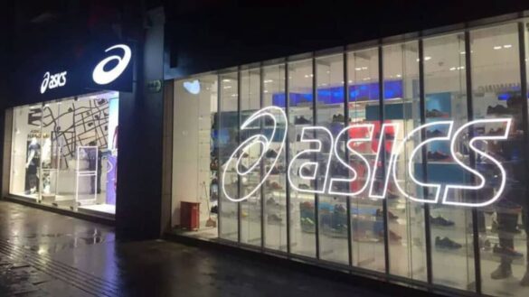 écran transparent led vitrine commerciale