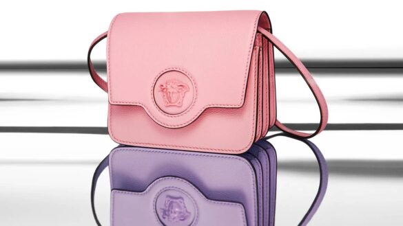 Sac à main Versace : comment reconnaître un vrai d'un faux ?