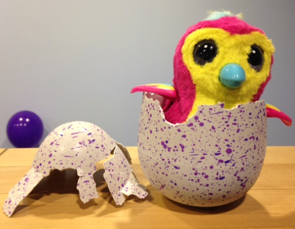 cadeau noel 2016 enfant hatchimals