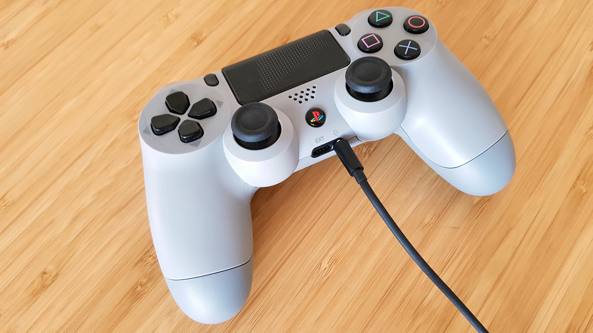 Comment activer le micro de la manette de PS4 ?