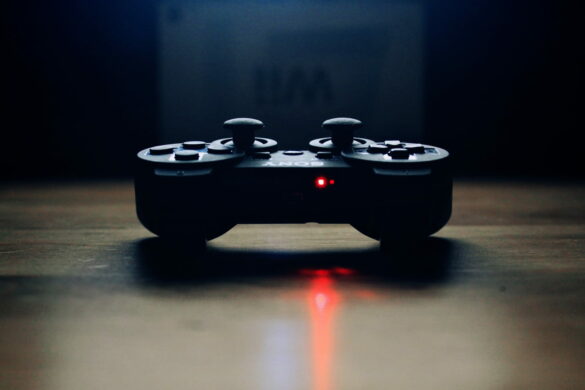 Comment réinitialiser une manette de PS4 ?