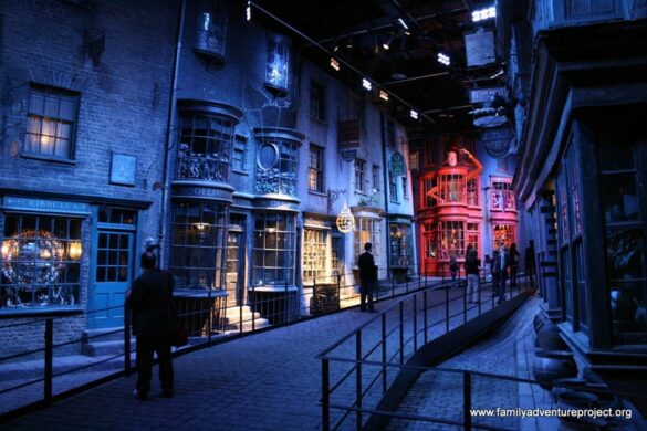 Does Warner Bros own Harry Potter?