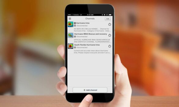 How do you use bundles with apps?