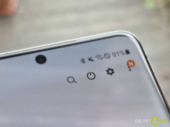 Où est le bouton Bixby ?