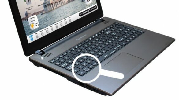 Où se trouve la configuration de l'ordinateur ?