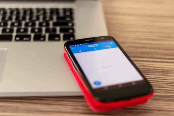 Où se trouve la corbeille Facebook ?