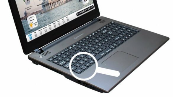 Où se trouve le routeur sur un ordinateur portable ?