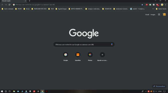 Pourquoi Google est en fond noir ?