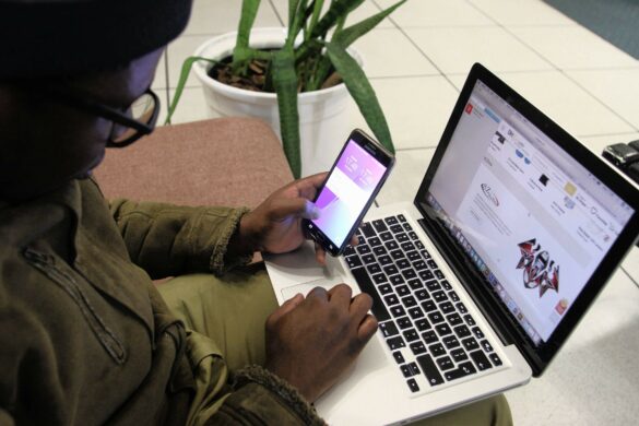 Pourquoi en ligne sur Messenger ?