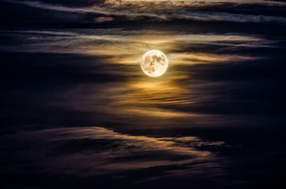 Quand voir la lune rose en France ?