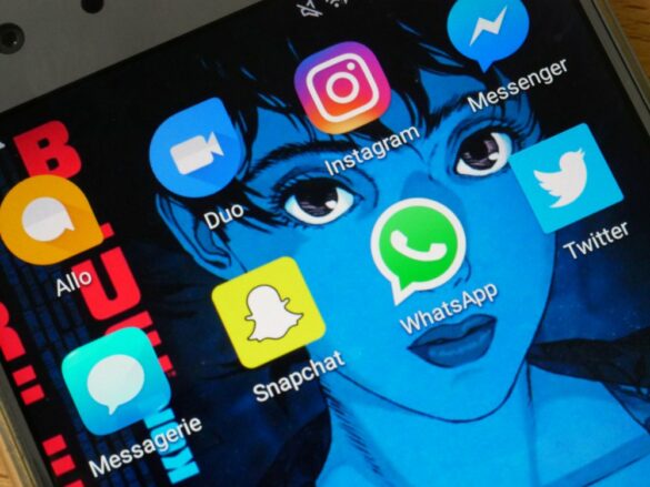 Quelle application pour discuter discrètement ?