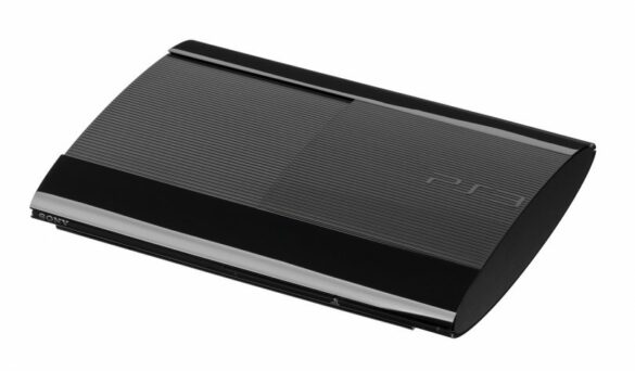 Quelle est la différence entre la PS3 slim et ultra slim ?